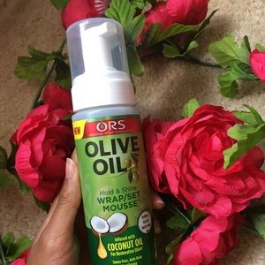 ORS Olive Oil Hold & Shine Wrap/Set Mousse
